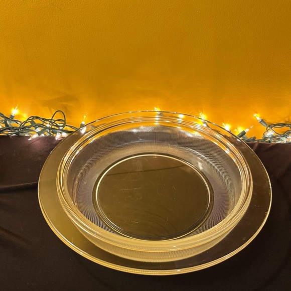 Mid century modern milk glass casserole raised lid - Picture 6 of 10